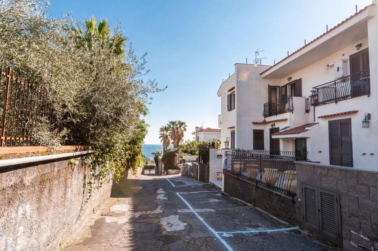 Ortensia Apartments By Wonderful Italy アーチ・カステッロ エクステリア 写真